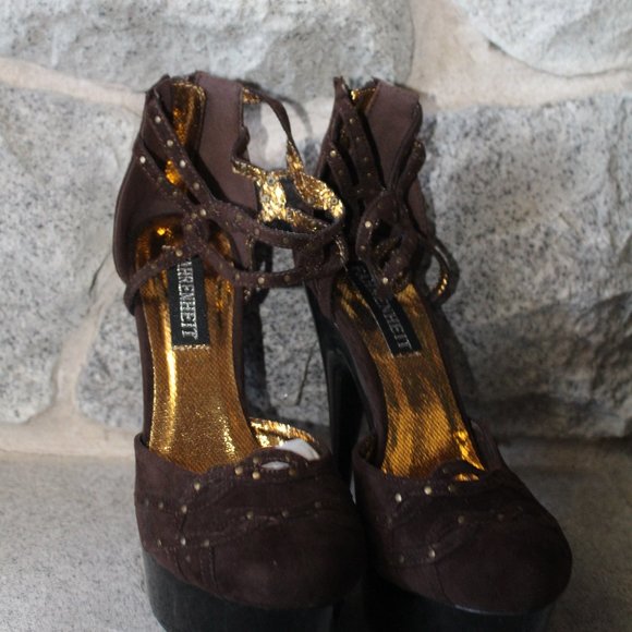 Farenheit HUGO-7 High Heel Shoes NWOT - Picture 2 of 7